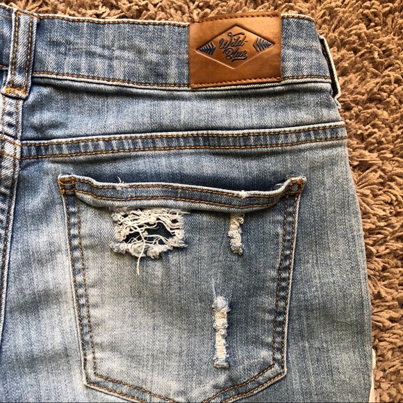 Wild Blue Jean Shorts by Sadie Robertson - Picture 4 of 6